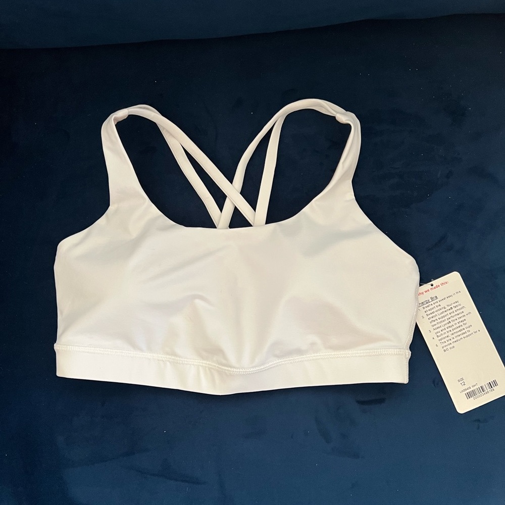 Lululemon white sports bra. Women’s size 12.